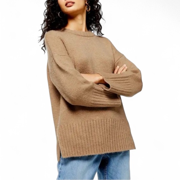 Topshop Sweaters - Topshop Supersoft Deep Hem Crewneck Sweater Camel XS